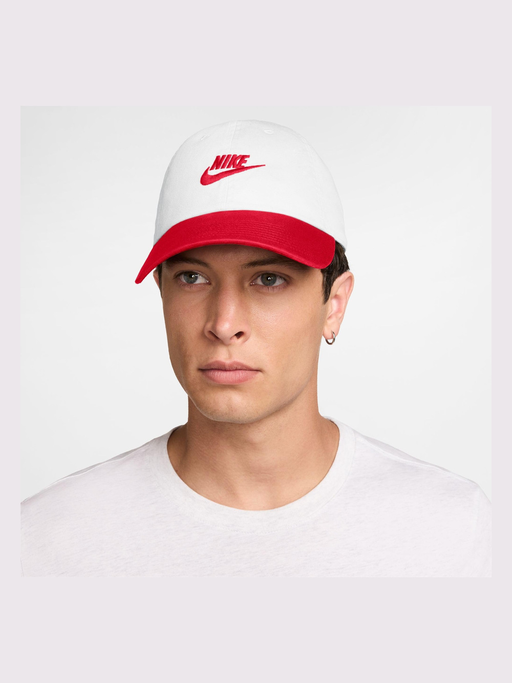 Unisex Adult Club Unstructured Futura Wash Cap | White, University Red | Size M